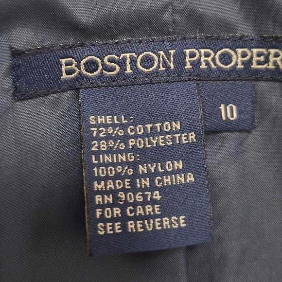 Boston Proper Navy striped two Gold buttons 3 pockets Women's Blazer Size 10 - Picture 3 of 9